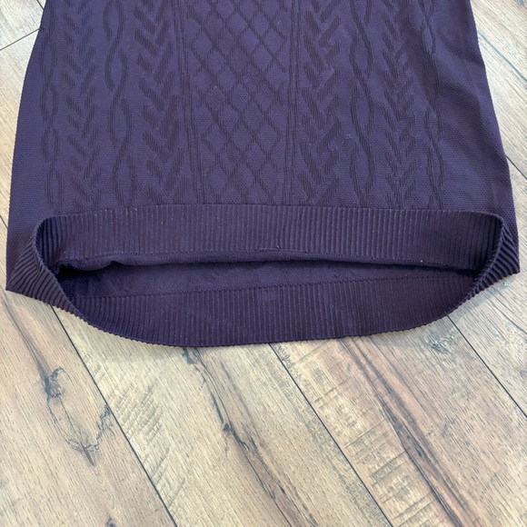 Lululemon Rest Less Hoodie Long Sleeve Top Black Cherry Size 8 - Picture 9 of 11